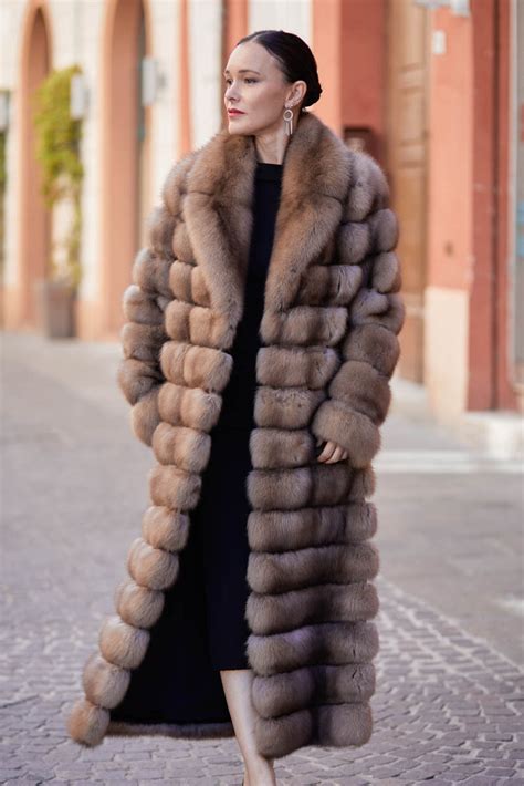 pelliccia zibellino fendi|FENDI Pelliccia Zibellino Martora Sobol Gold Cappotto Fur Furier .